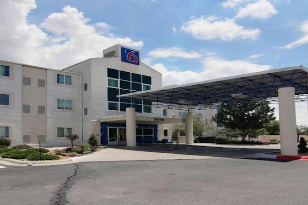 Foto van 2 tweepersoonsbedden | Koelkast - Vakantiehuis in Albuquerque - ExteriorSummer