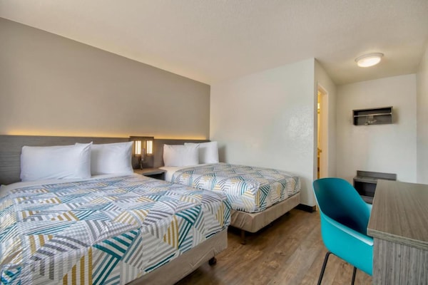 Foto van 2 tweepersoonsbedden | Rookvrij - Vakantiehuis in Santa Fe - BedRoom