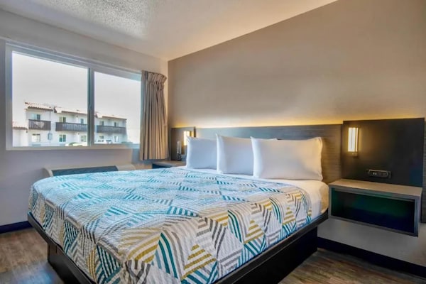 Foto van 1 tweepersoonsbed (queensize) | Roken toegestaan - Vakantiehuis in Santa Fe - BedRoom