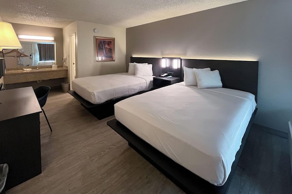Foto van 2 tweepersoonsbedden | Niet-roken - Vakantiehuis in Las Vegas - BedRoom