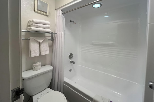 Foto van 2 tweepersoonsbedden | Niet-roken - Vakantiehuis in Las Vegas - BathRoom